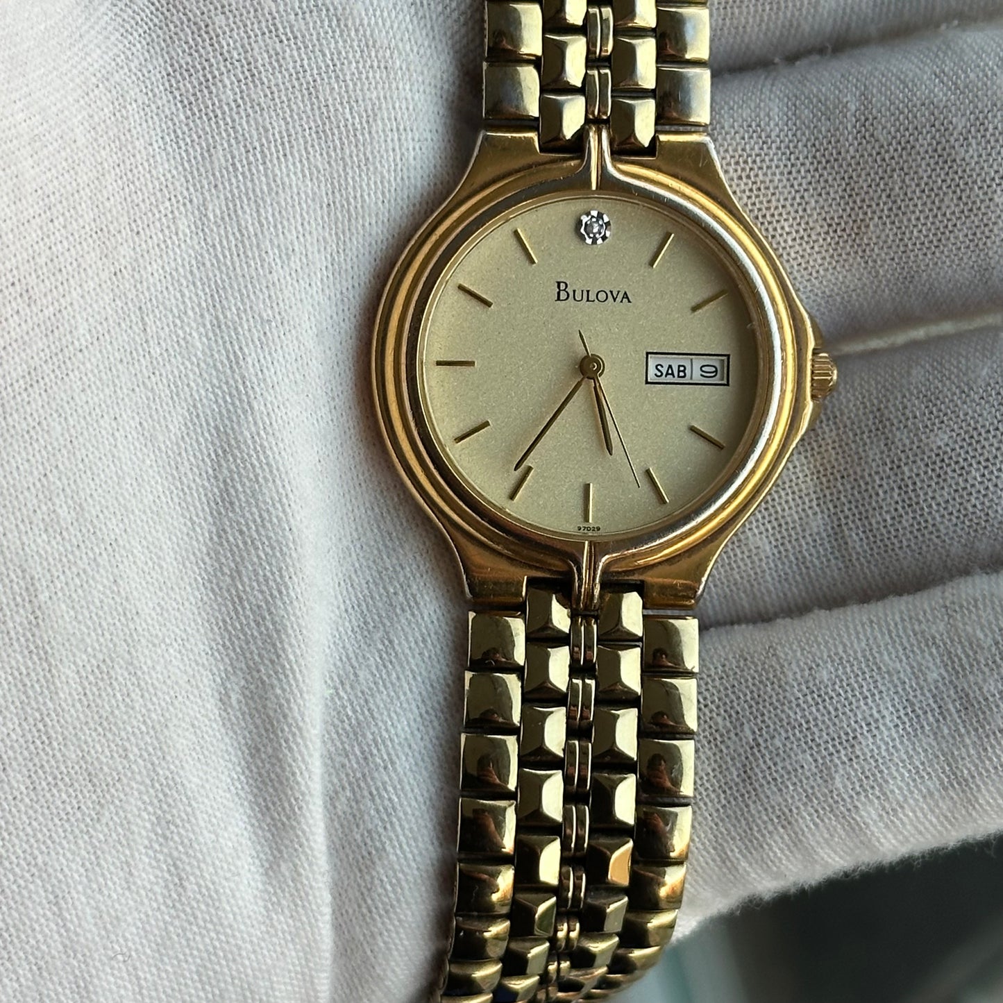 Reloj Joya Bulova Mujer Day-Date Dorado 1993 ÚNICO