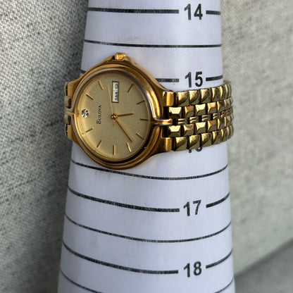 Reloj Joya Bulova Mujer Day-Date Dorado 1993 ÚNICO