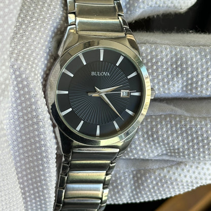 Reloj Bulova Hombre 2011 Negro Acero Integrado 1era etapa CITIZEN escaso