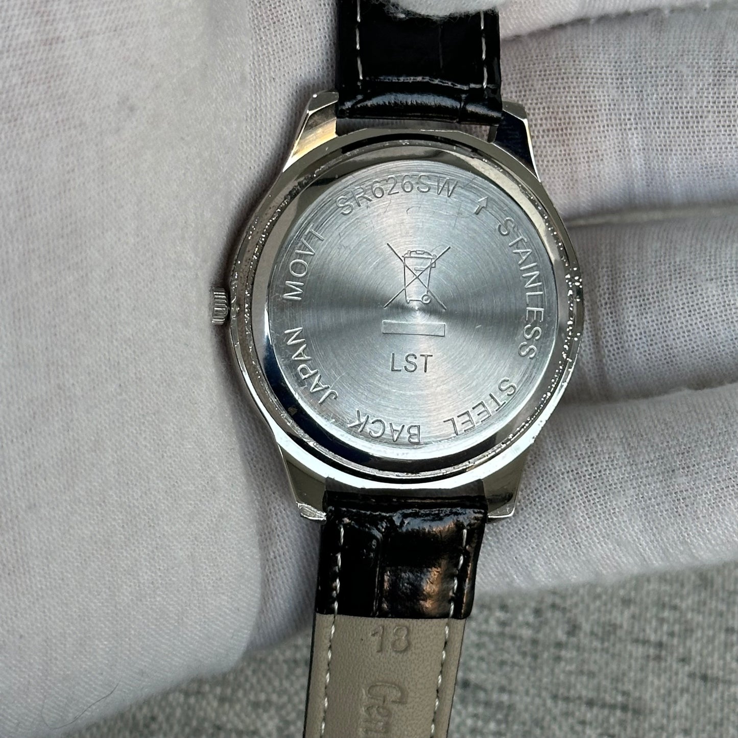 Reloj LST Quartz Mujer Años 2000 Cristales Azules 40mm
