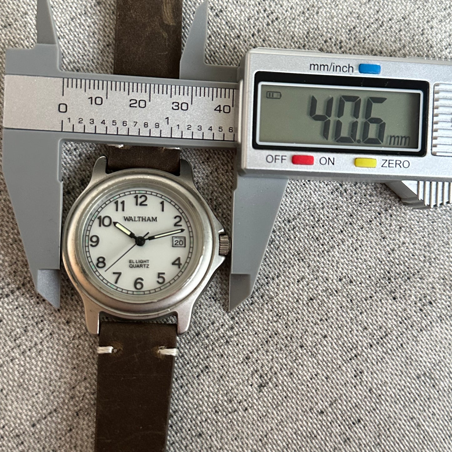 Reloj Waltham Hombre EL Light Año 2001 Field Dial Iluminado