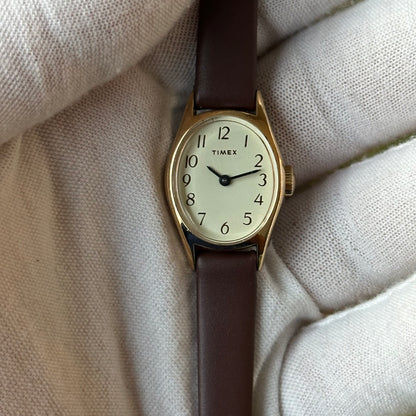Reloj Timex Mujer A Cuerda Años 80´s Dorado Dress Oval