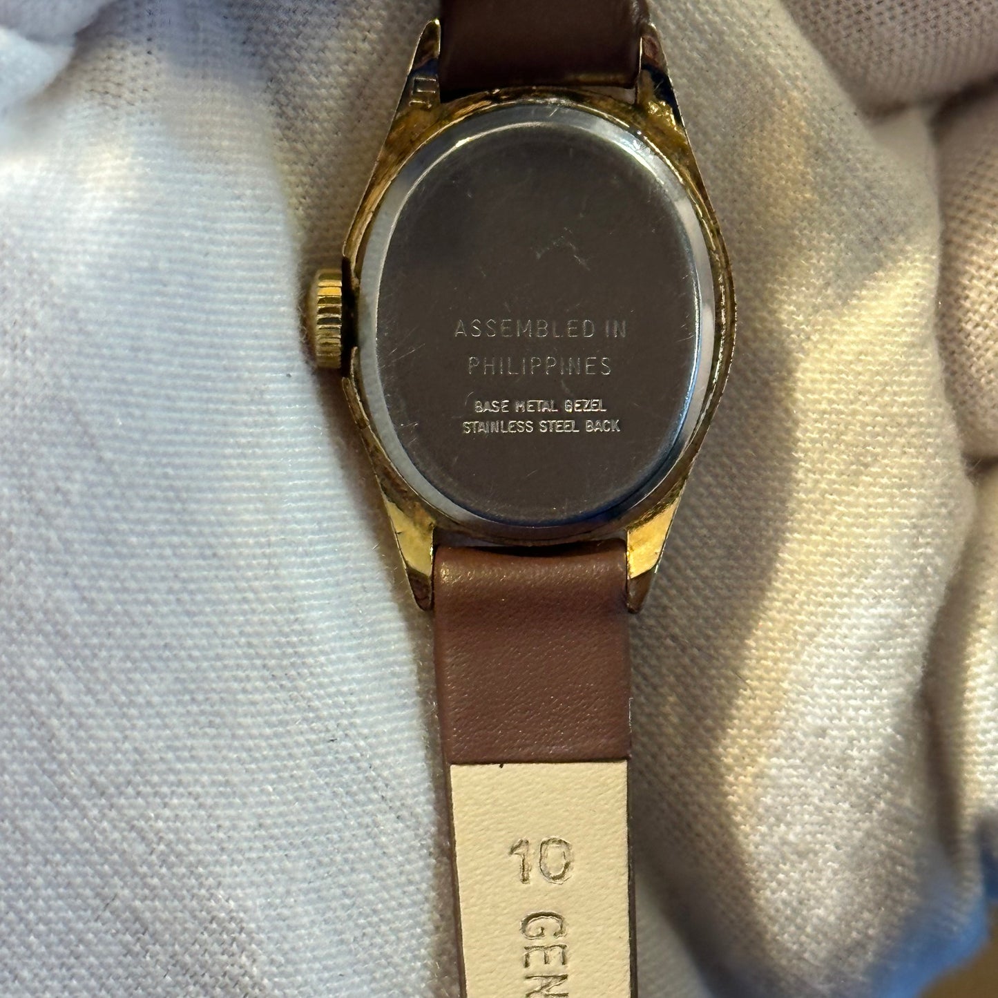 Reloj Timex Mujer A Cuerda Años 80´s Dorado Dress Oval