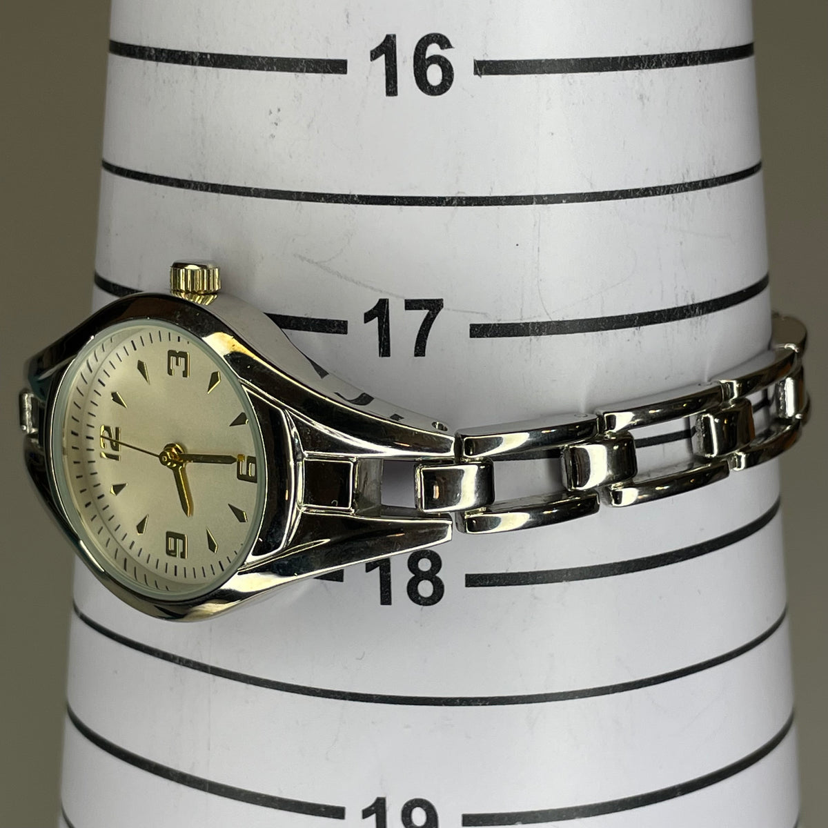 Reloj SKU 915 - IMG_2576