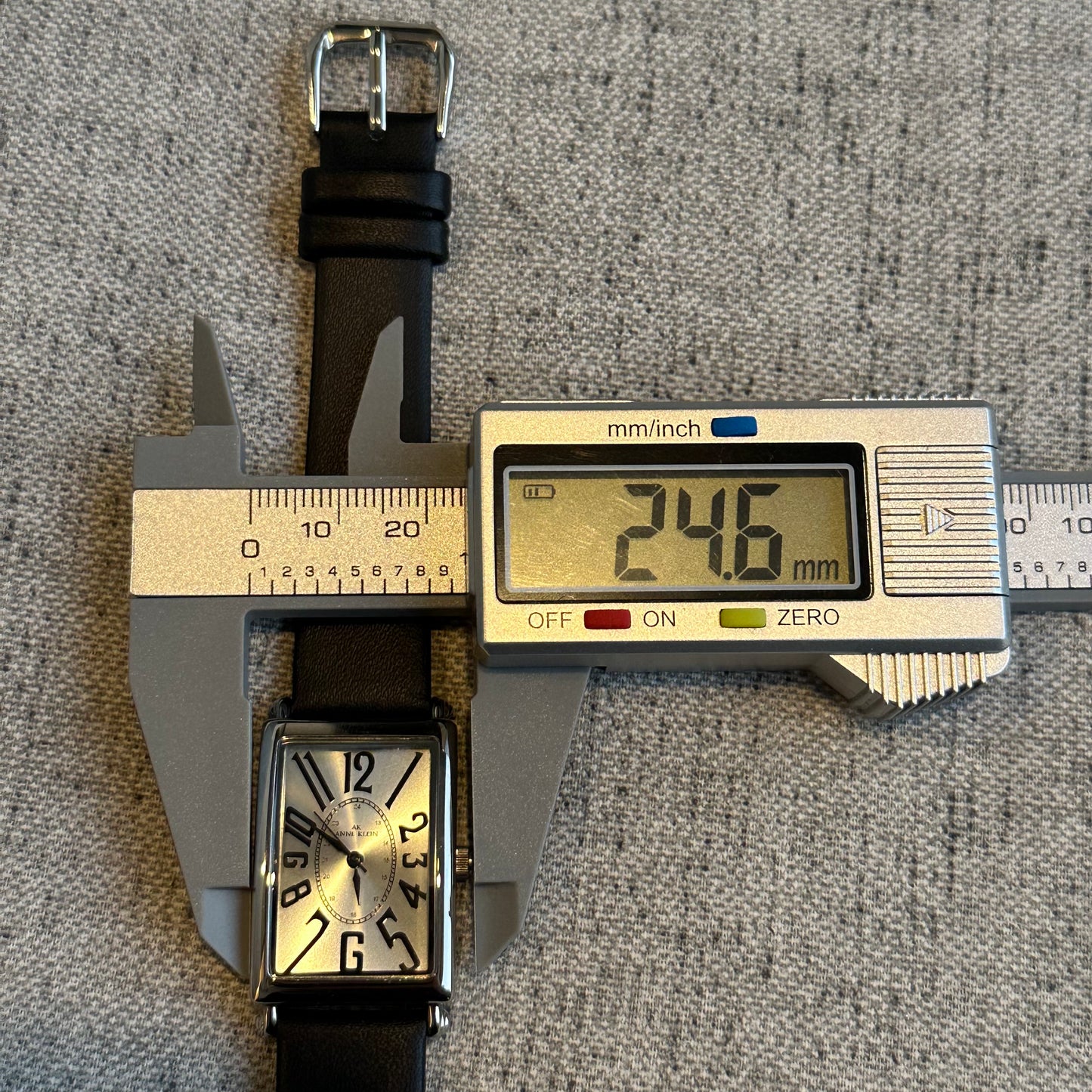Reloj Anne Klein Mujer Rectangular Vintage 90s Japón