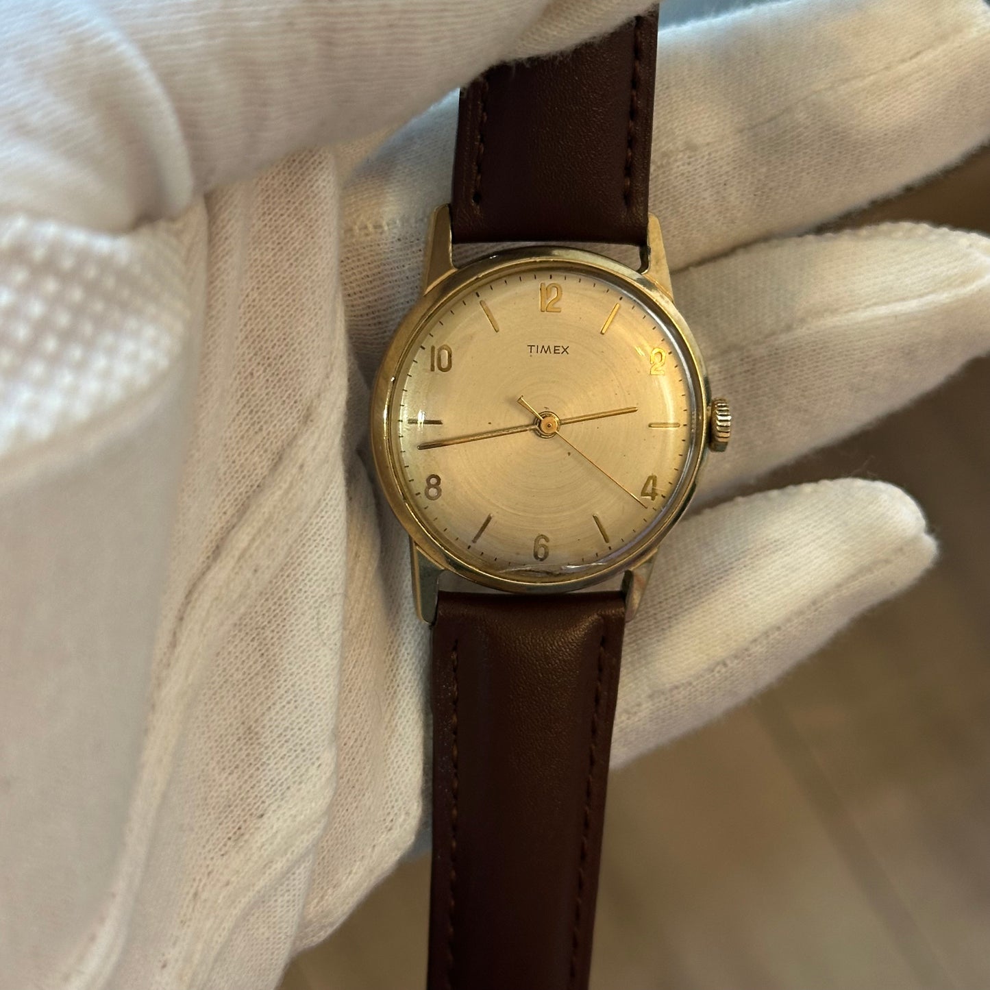Reloj Timex Hombre A Cuerda Años 60s Champagne 34mm