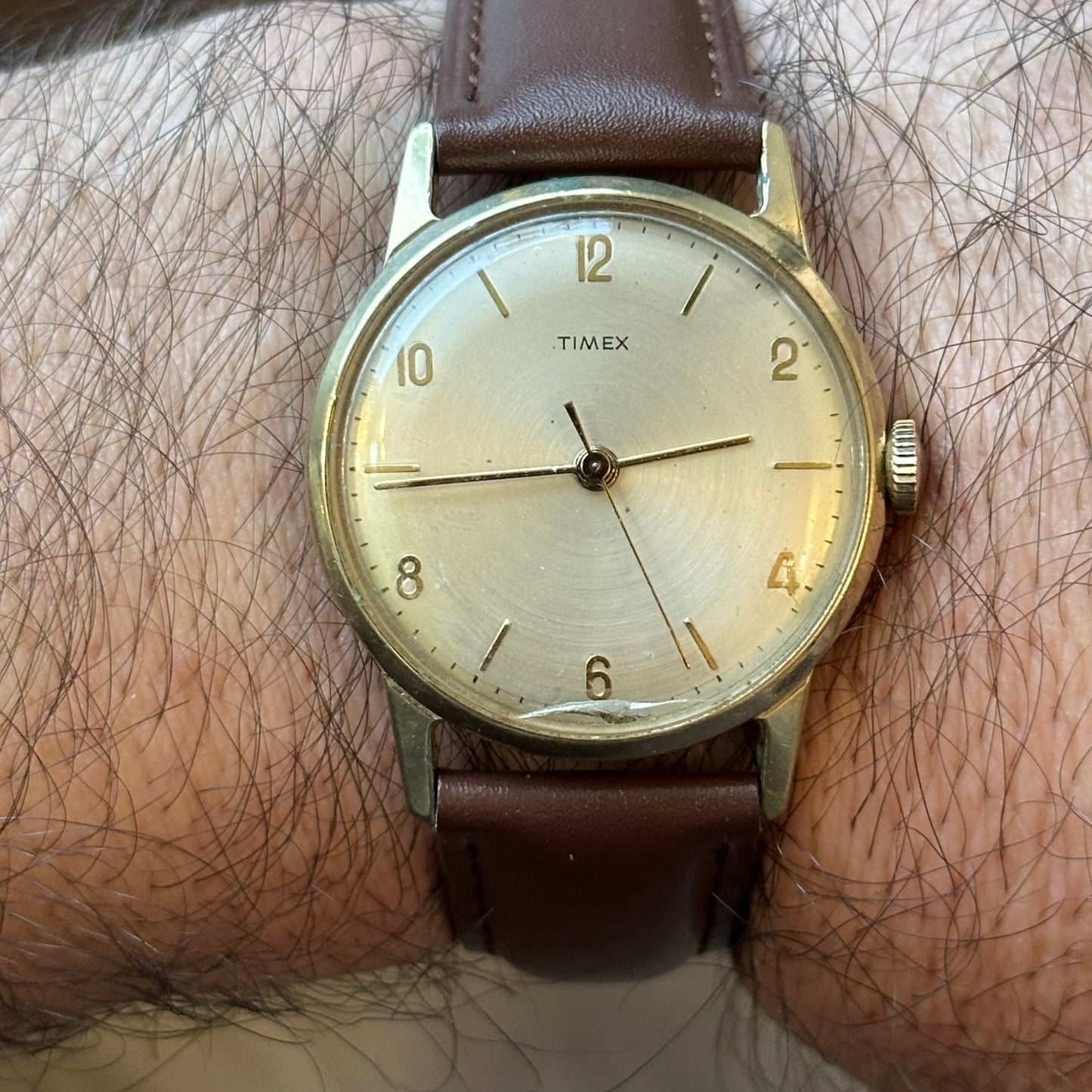Reloj Timex Hombre A Cuerda Años 60s Champagne 34mm