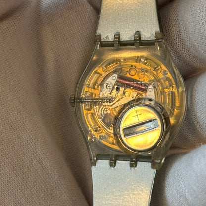 Reloj Swatch Sky Fly Mariposa Año 2000 Vintage GK347 ESCASO