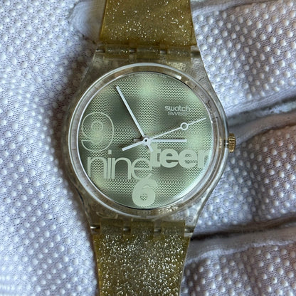 Reloj Swatch NineTeen GK216 Unisex 1995 Holográfico