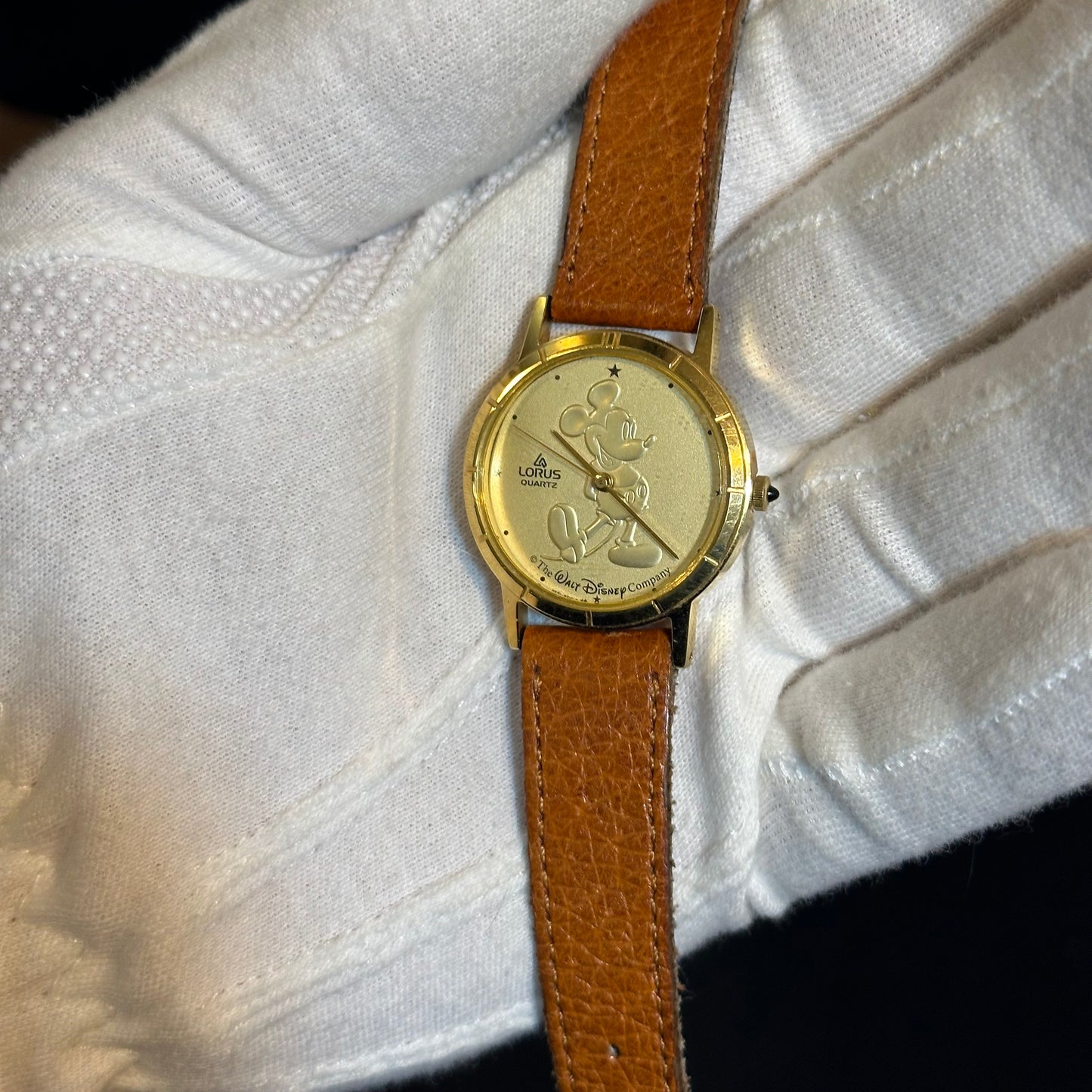 Reloj Lorus by Seiko Disney Mujer Mickey 31 mm 1991 Gold Coin ESCASO