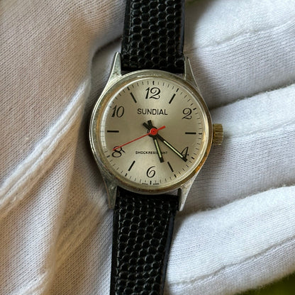 Reloj SUNDIAL Mujer A Cuerda Año 1973 Remex Hong Kong