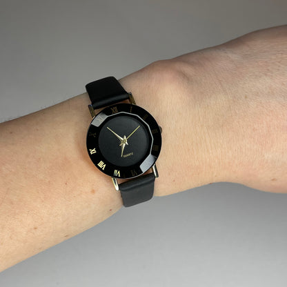 Accutime Mujer Negro Facetado y Romanos Dorados 2016 Impecable