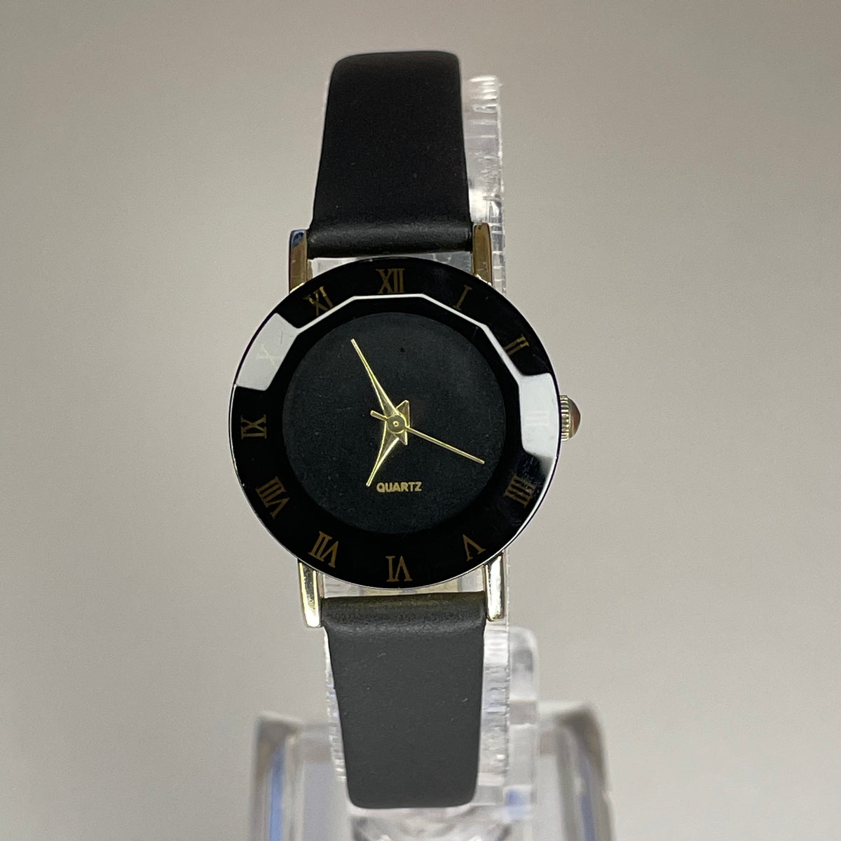 Accutime Mujer Negro Facetado y Romanos Dorados 2016 Impecable