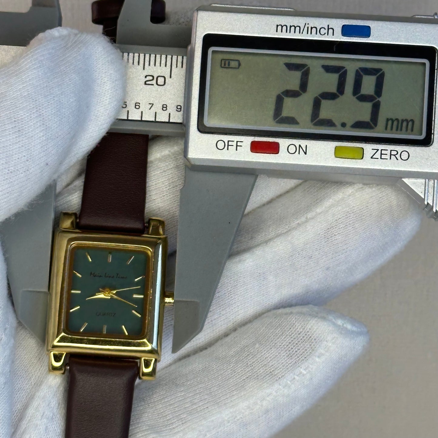 Reloj compacto Main Line Time Mujer Verde Esmeralda Año 1996 Único