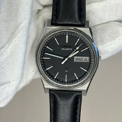 Seiko Quartz NEGRO 7123-8439 Día y Fecha Julio de 1981 ESCASO