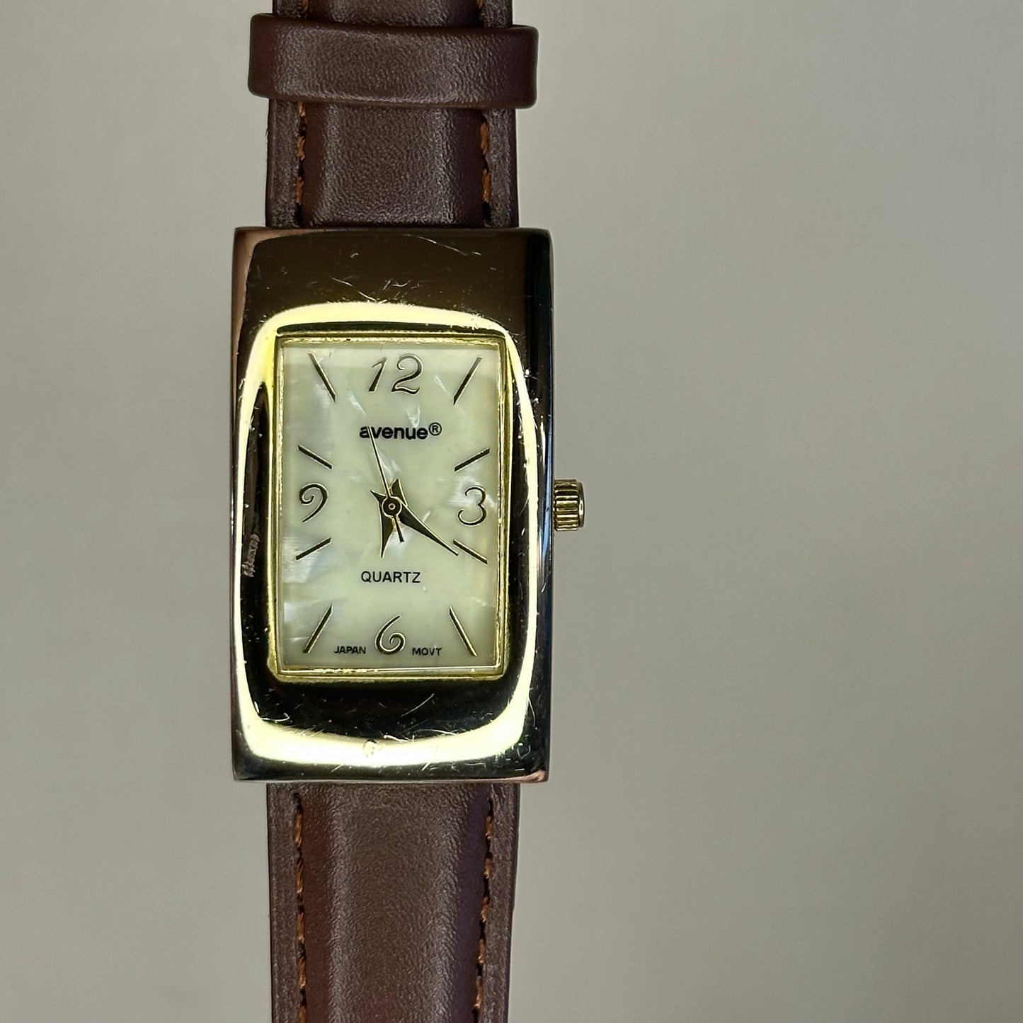 Reloj Avenue Quartz Mujer Japan Movt Rectangular Nacarado 90s