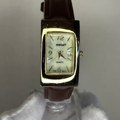 Reloj Avenue Quartz Mujer Japan Movt Rectangular Nacarado 90s