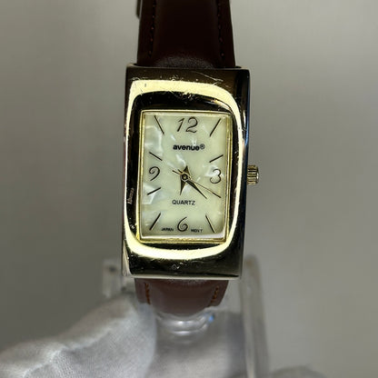 Reloj Avenue Quartz Mujer Japan Movt Rectangular Nacarado 90s