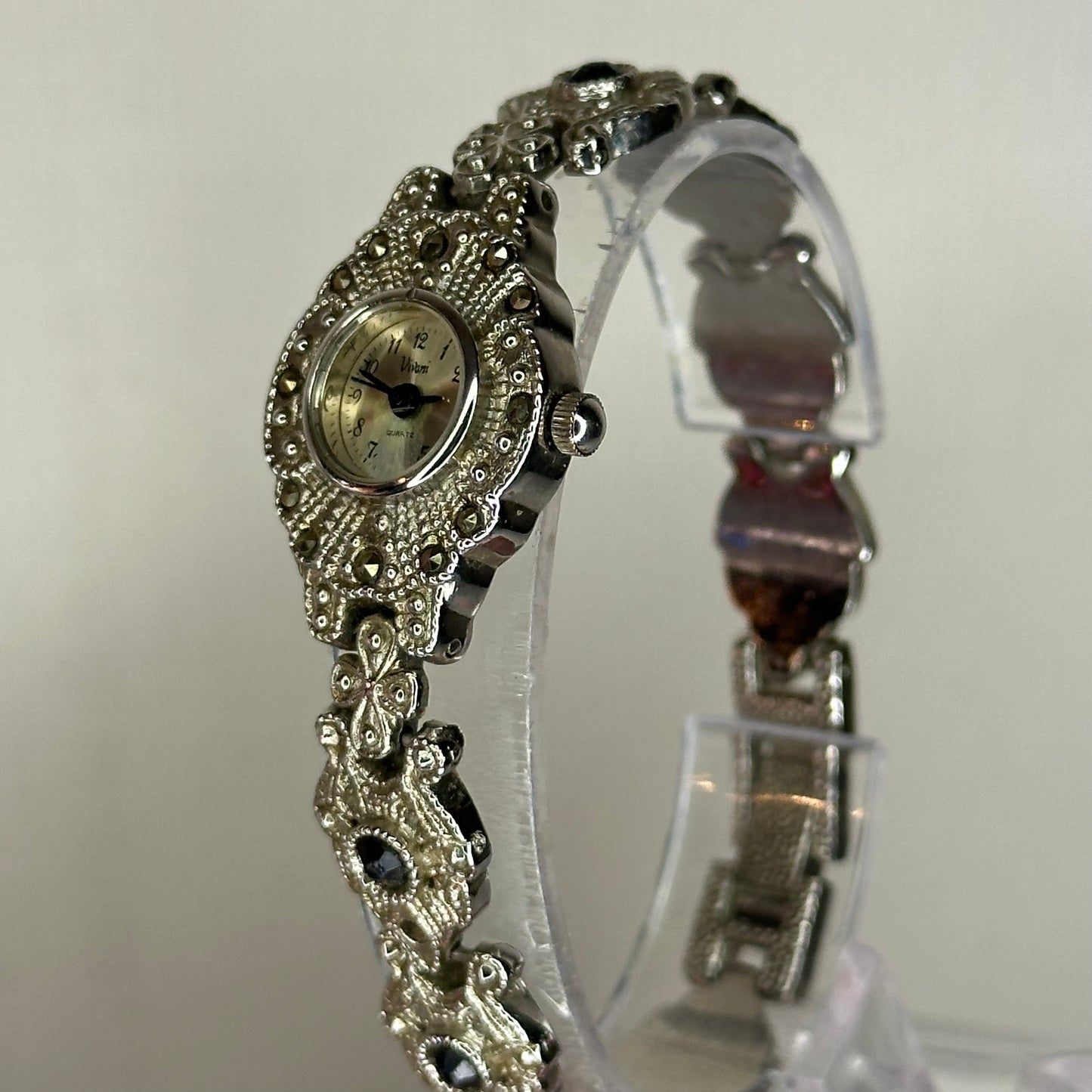 Reloj Joya Ornamentado Vivani by Accutime Mujer Vintage 1988