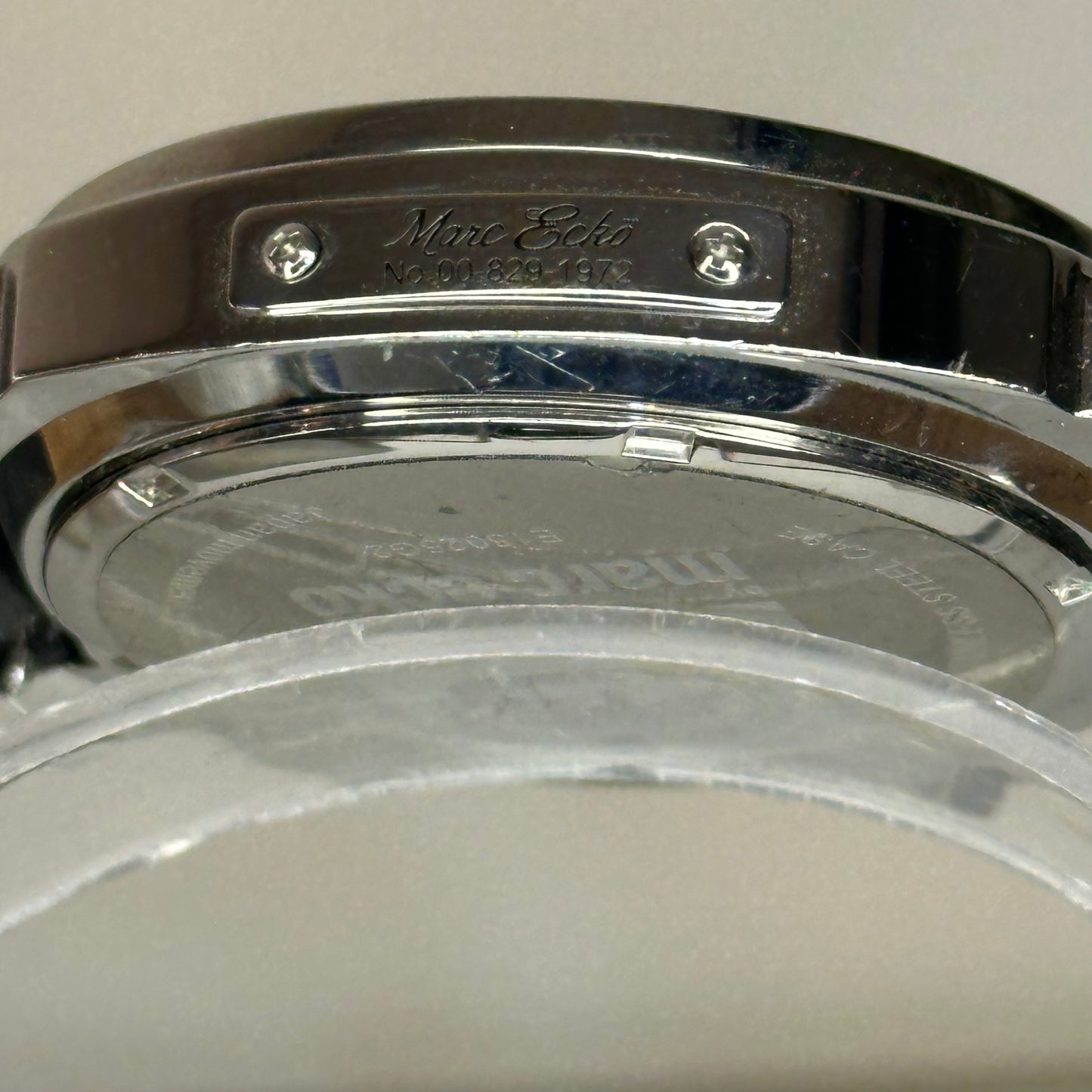 Marc Ecko 2011 Dial arquitectónico nacarado 42 mm pulsera original firmada ÚNICO