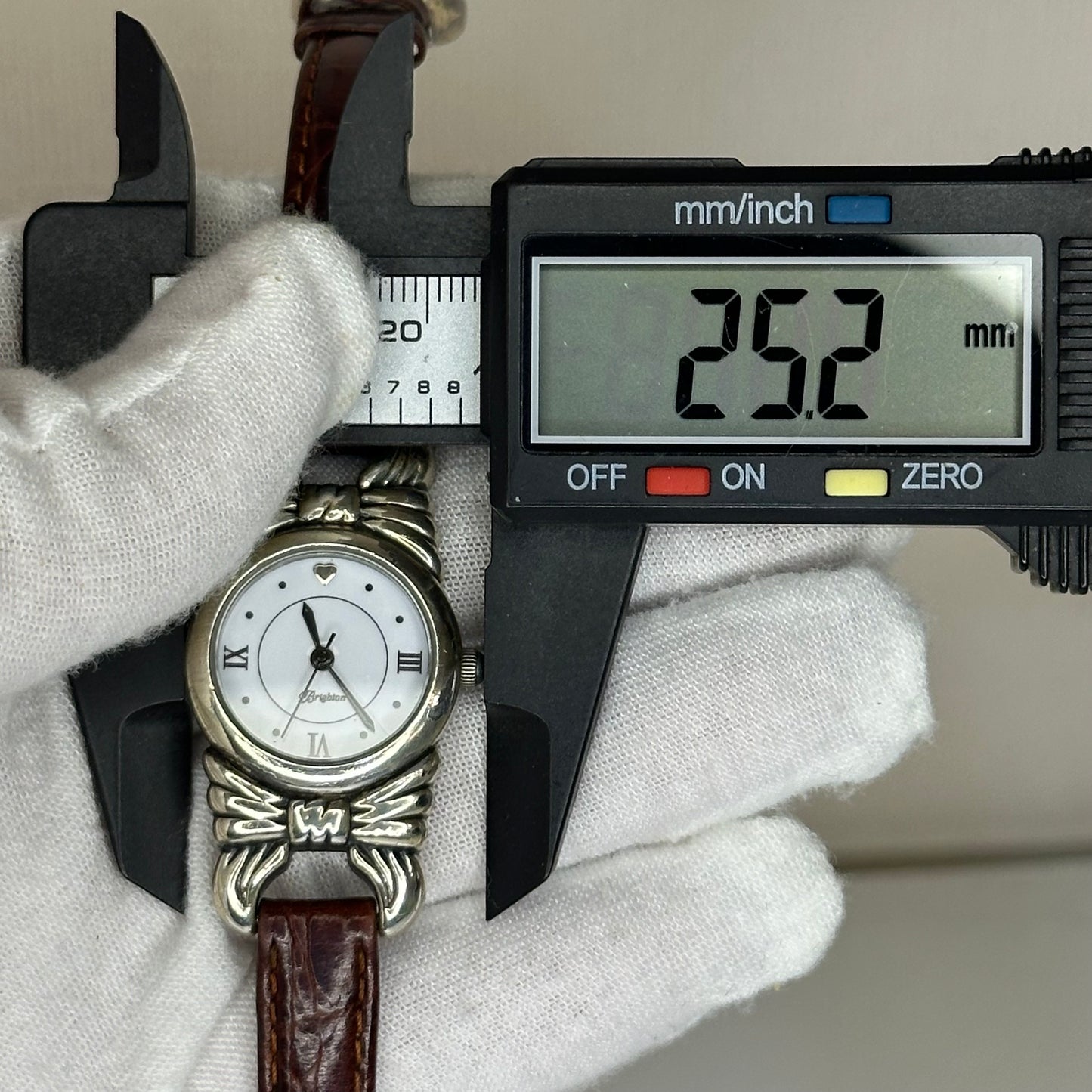 Reloj Joya Brighton Charlotte 2005  Mujer Correa original Estética Única