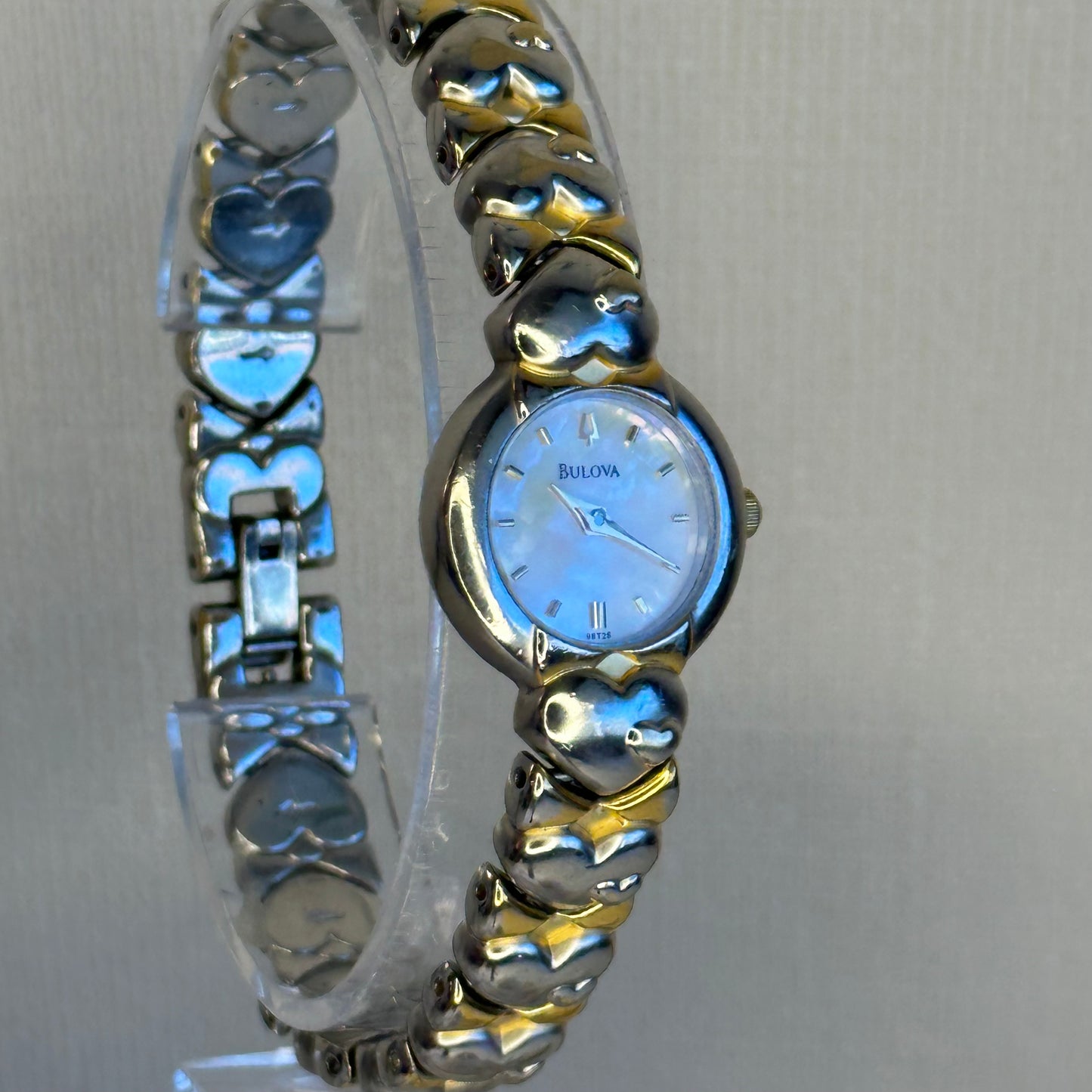 Reloj joya Bulova 98T28 Madreperla Heart Bracelet 2005 ÚNICO