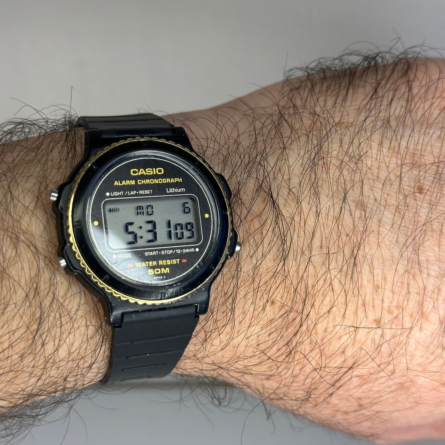 Reloj Casio W-74 (Año 1986) Hombre El digital japonés de 50 metros que definió una generación