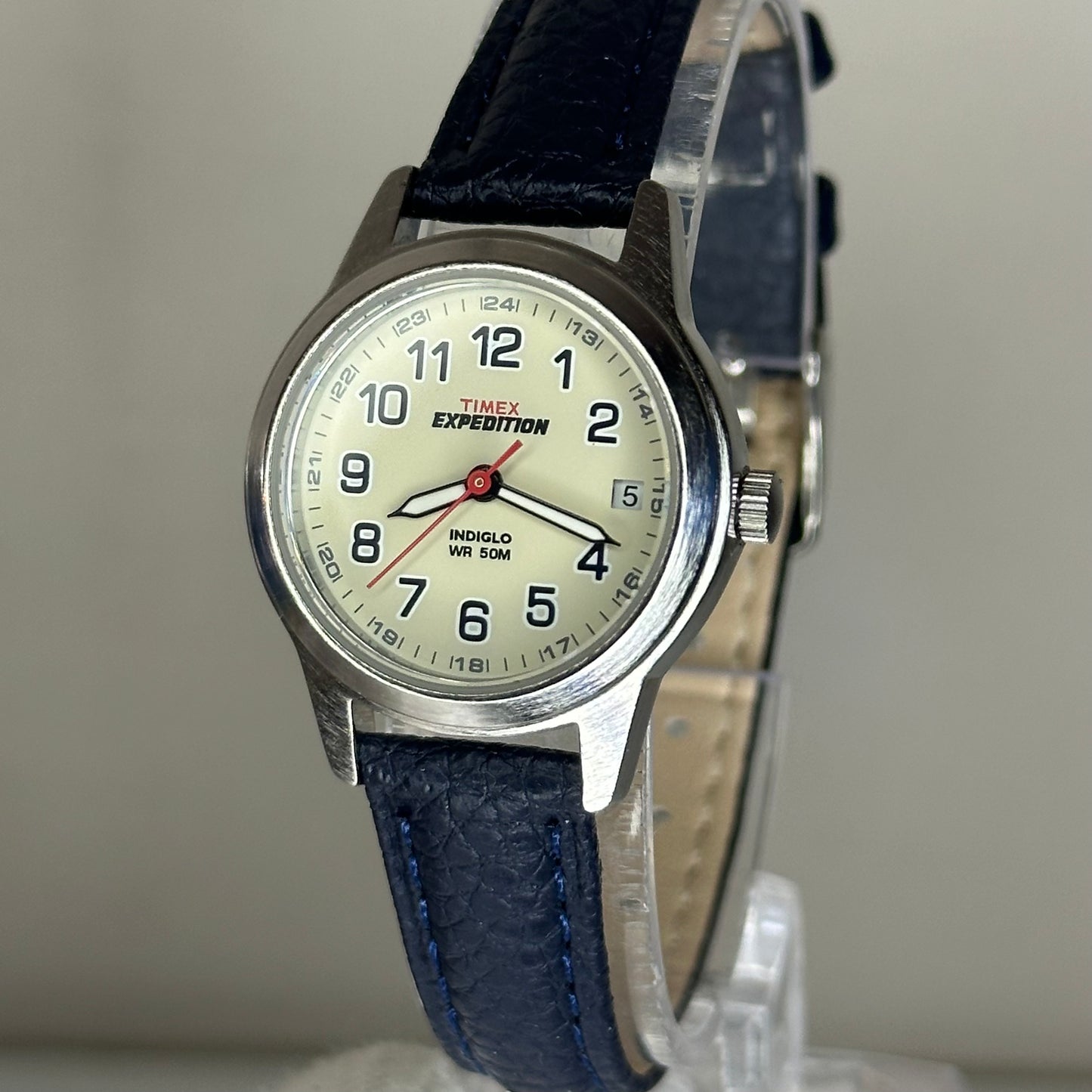 Reloj Timex Expedition Mujer S6 NOS (junio 2008) Indiglo 27 mm Esfera crema