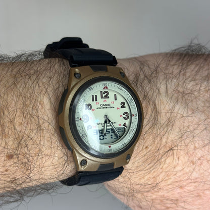 Reloj Casio AW-80 Telememo 30 World Time Año 2004 Ana-Digi 1era gen. módulo 2747