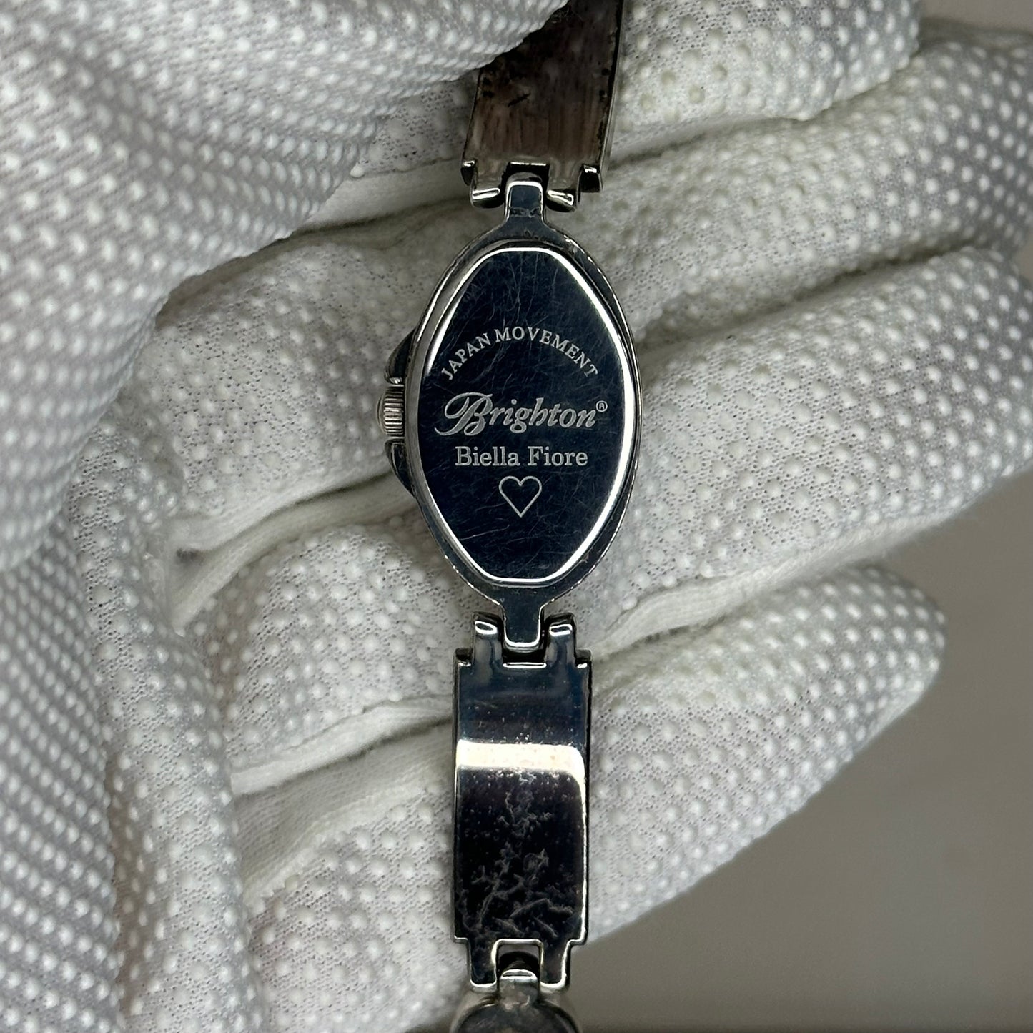 Brighton Biella Fiore Año 2003 | Reloj joya oval de inspiración Art Nouveau