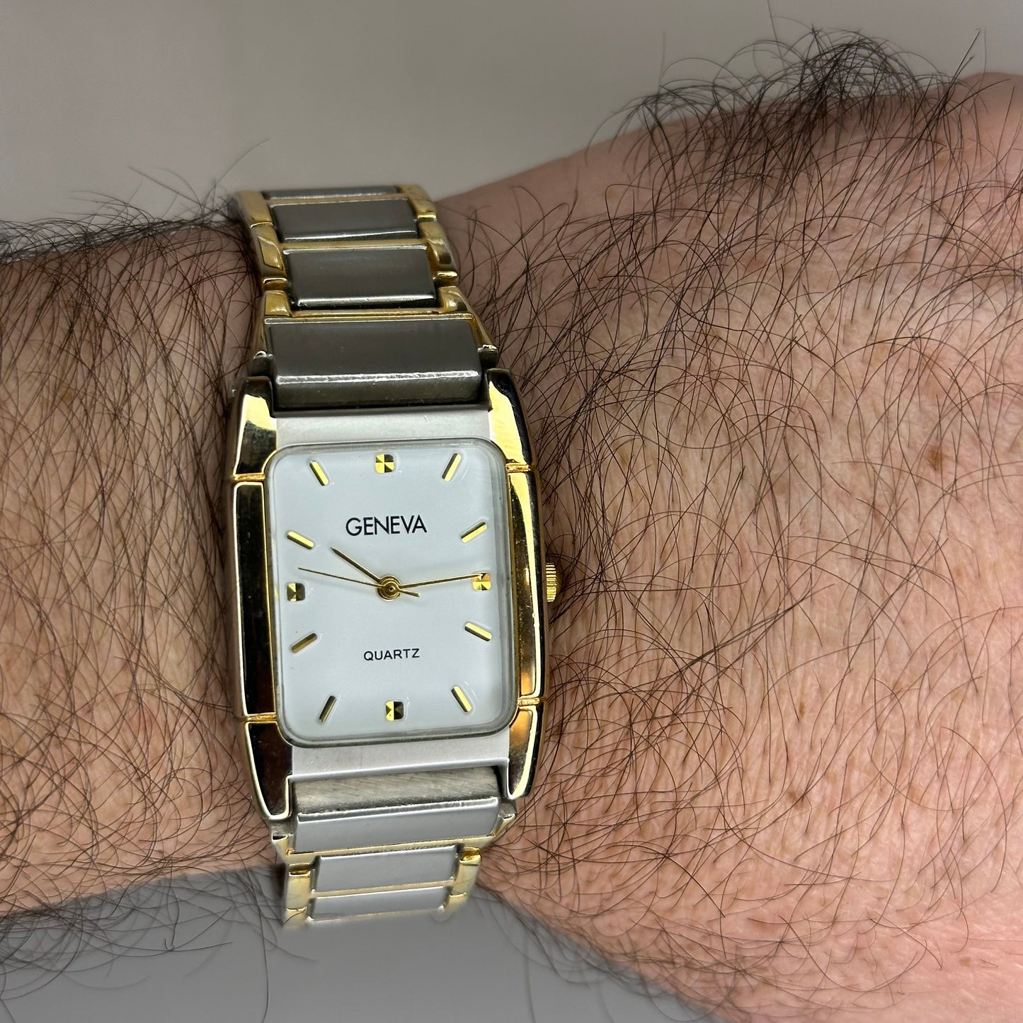 Reloj Geneva TwoTone Hombre NOS Pulsera Original | Japan Movt | 2010 Impecable