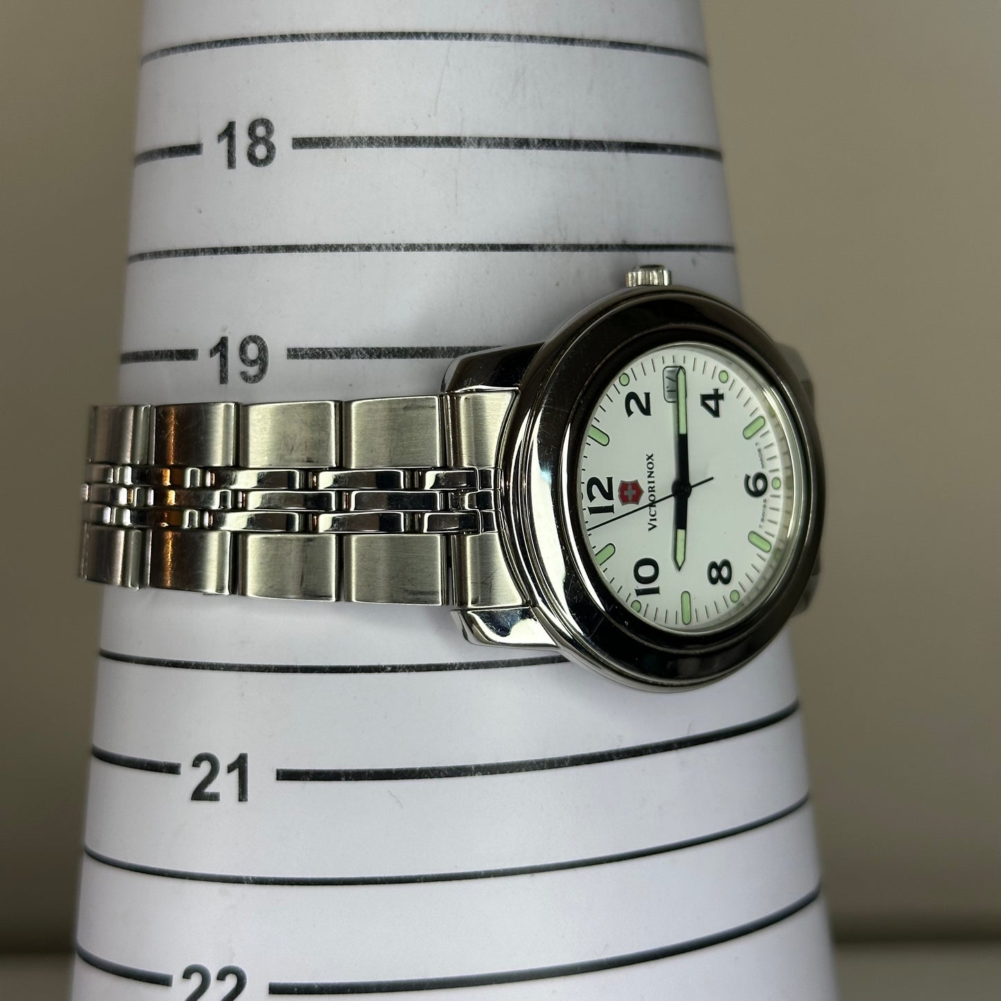 Reloj Victorinox Swiss Army 35005 Full Set 1995 White Dial Muy Escaso