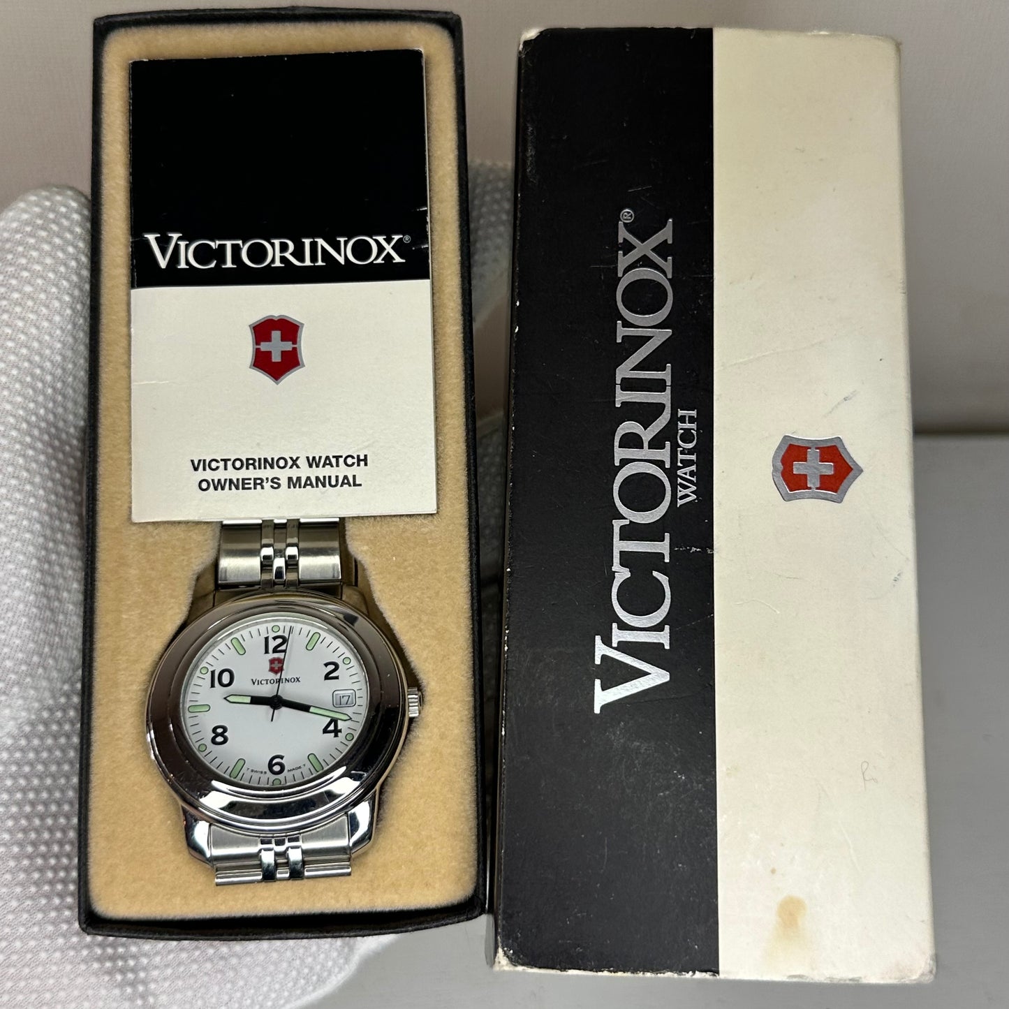 Reloj Victorinox Swiss Army 35005 Full Set 1995 White Dial Muy Escaso