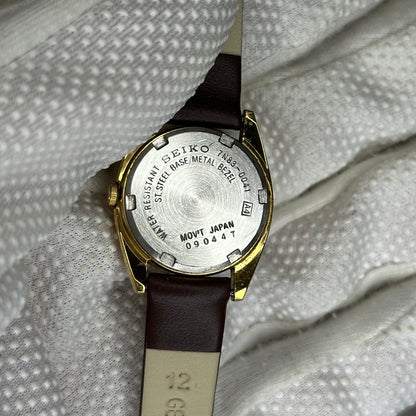 Reloj Seiko Mujer 7N83-004A Day-Date Champagne | Septiembre de 1990 | 25 mm