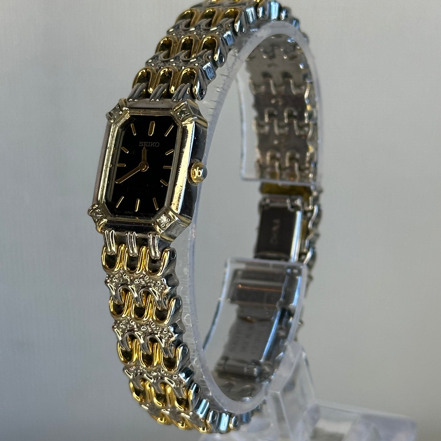 Reloj joya Seiko 1N00-0BK0 Diciembre 1991 Mixed Metal Oblong Octagonal RARO