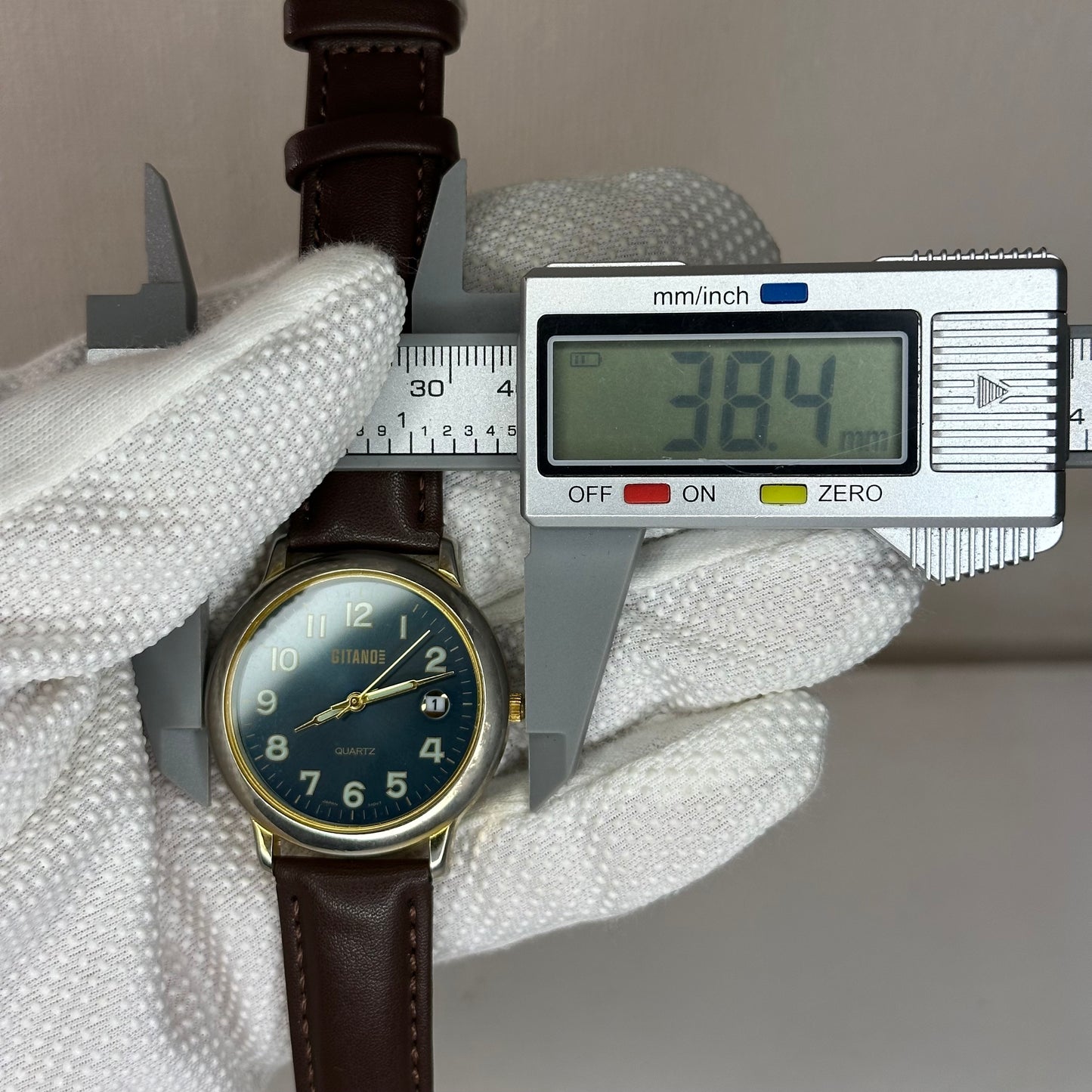 Reloj Gitano Quartz 9738 | Dial Azul Petróleo Sunburst Bicolor | Japan Movt. 1990