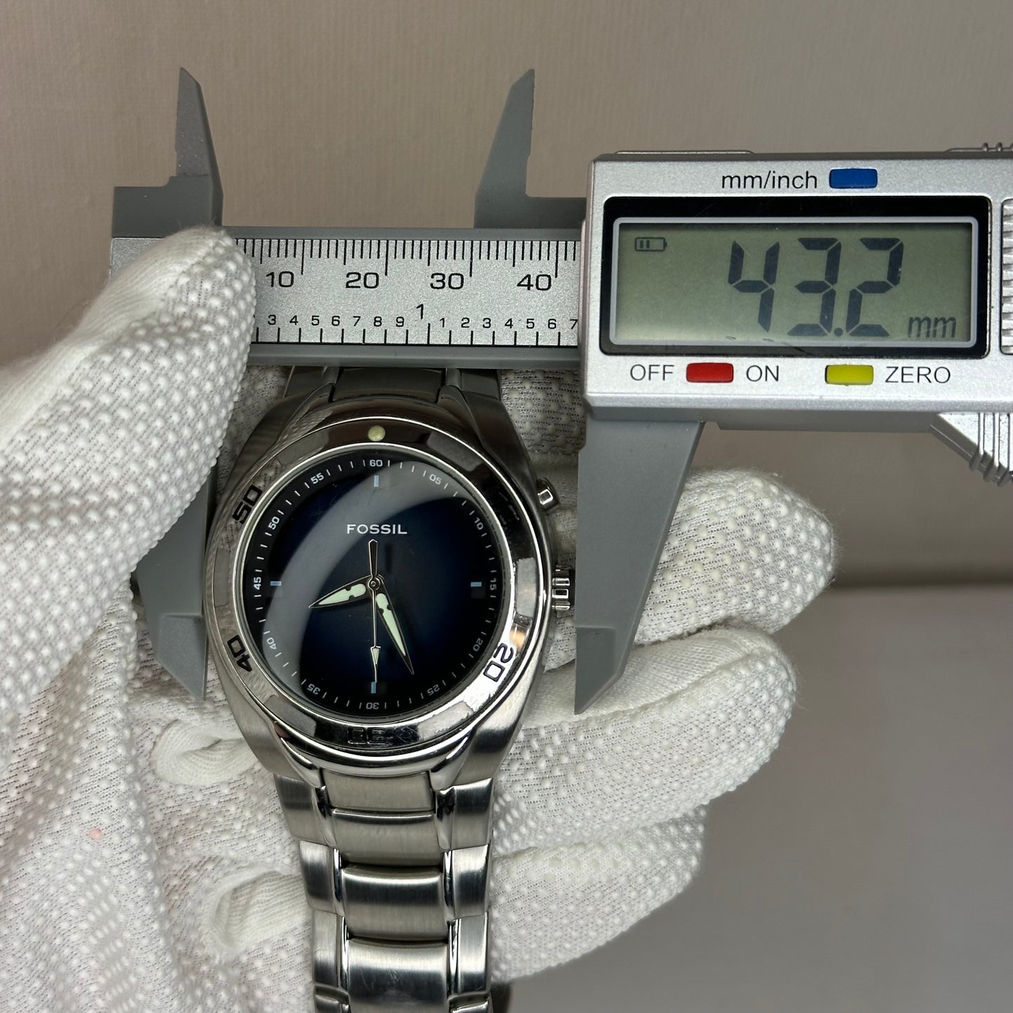 Reloj Fossil Kaleido AM-3759 Año 2004 | Dial Electrónico Bicolor Perla y Azul Degradé | 41mm RARO