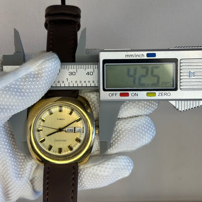 Reloj Timex Electronic Hombre Day-Date 40mm Diseño Industrial Año 1974 IMPECABLE ESCASO