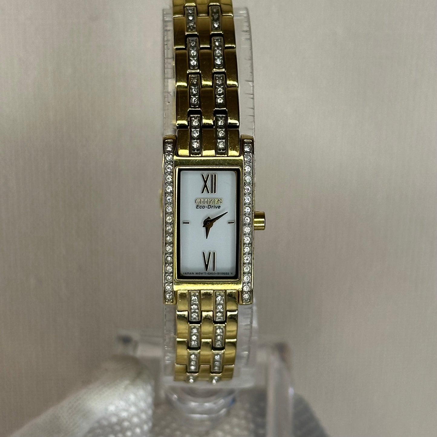 Reloj Citizen Eco-Drive G620-S082200 Mujer Rectangular dorado con cristales