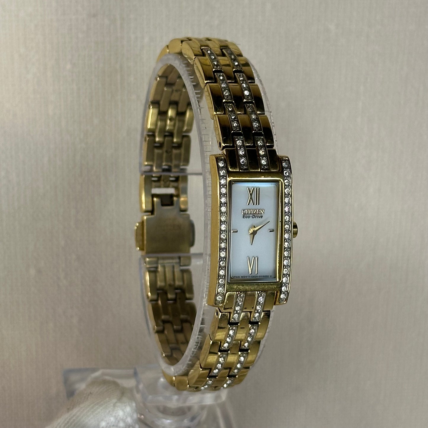 Reloj Citizen Eco-Drive G620-S082200 Mujer Rectangular dorado con cristales