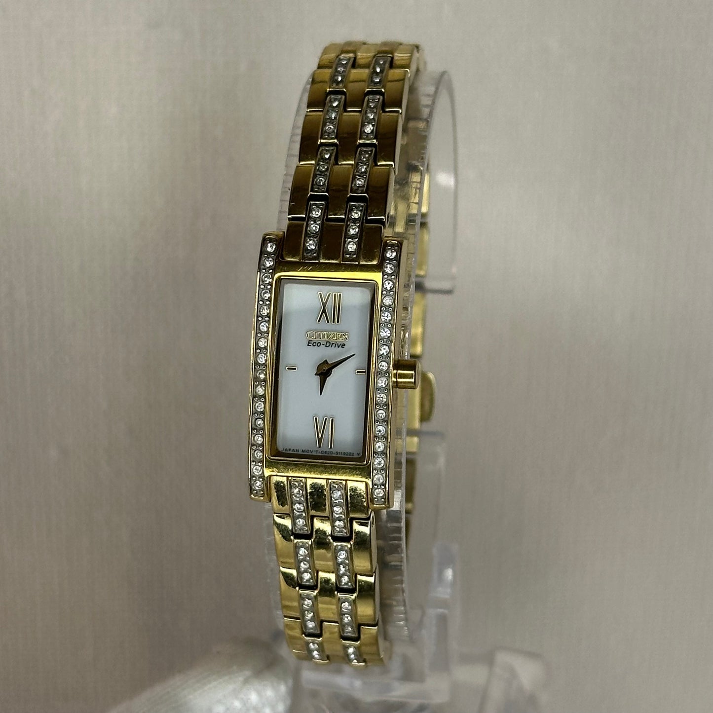 Reloj Citizen Eco-Drive G620-S082200 Mujer Rectangular dorado con cristales