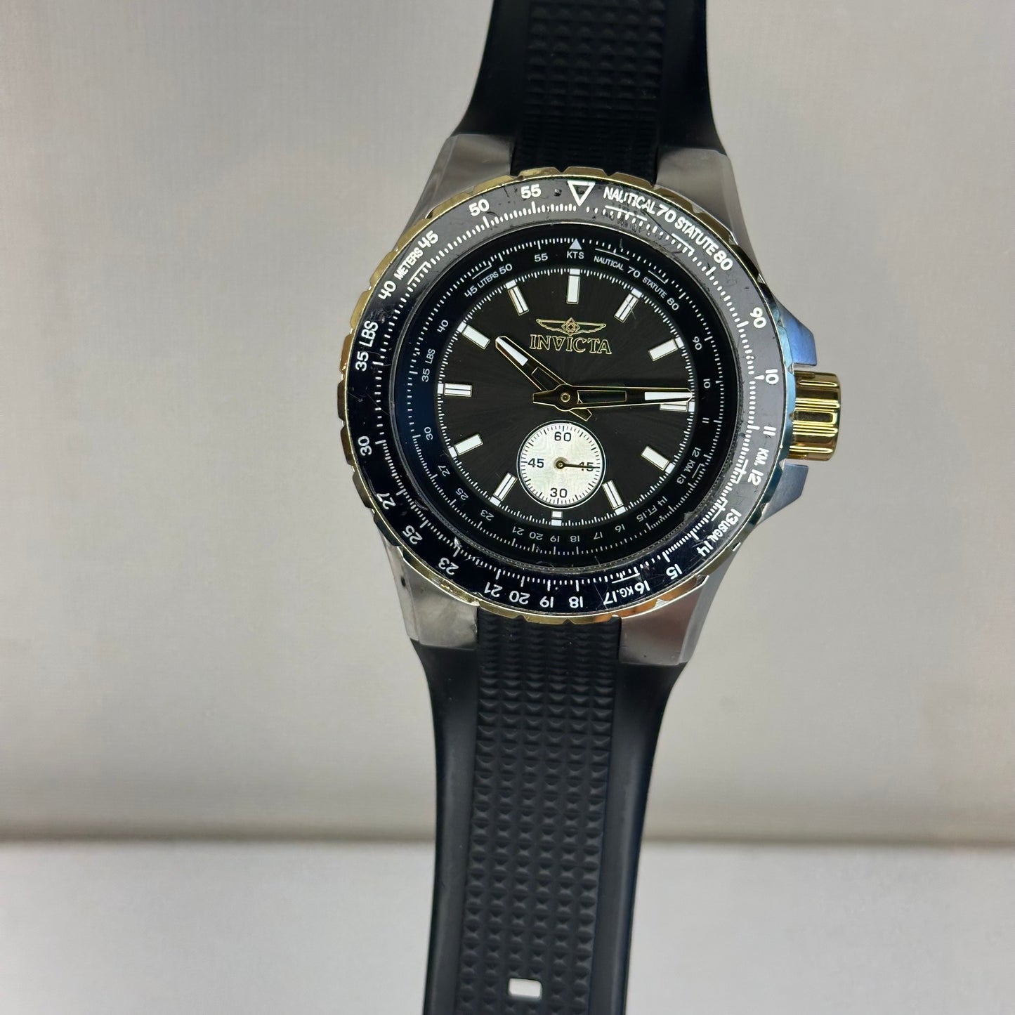 Reloj Invicta Aviator 49294 Años 2020´s con escala de conversiones / Grande 50mm