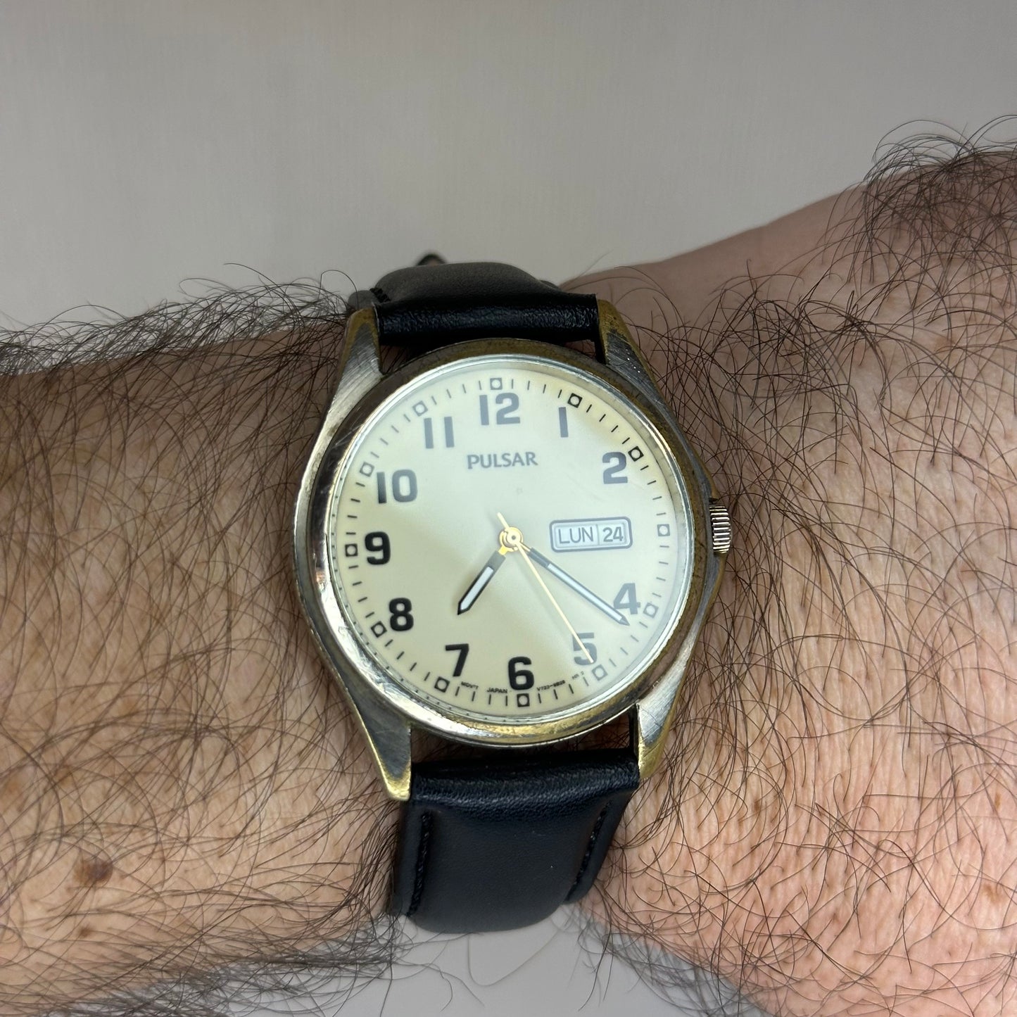 Pulsar by SEIKO V733-9A50 Hombre Full-Lume Elab en sept. 1997 Notable dial flúor