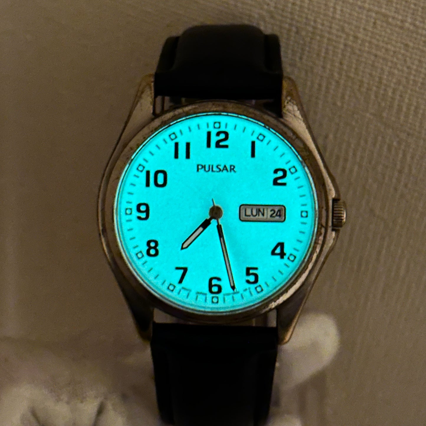 Pulsar by SEIKO V733-9A50 Hombre Full-Lume Elab en sept. 1997 Notable dial flúor