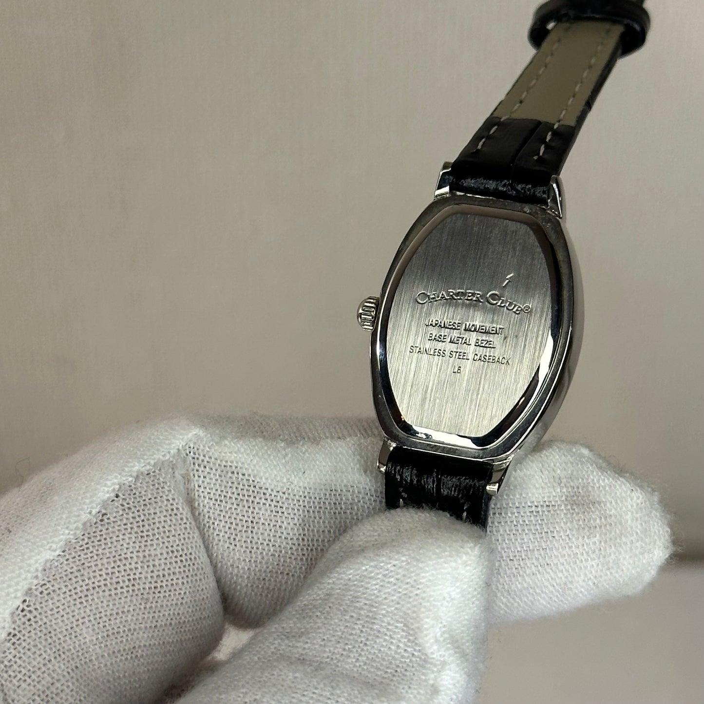 Reloj de mujer ovalado Charter Club Año 2006 Japan Movt. Inspiración Art Déco