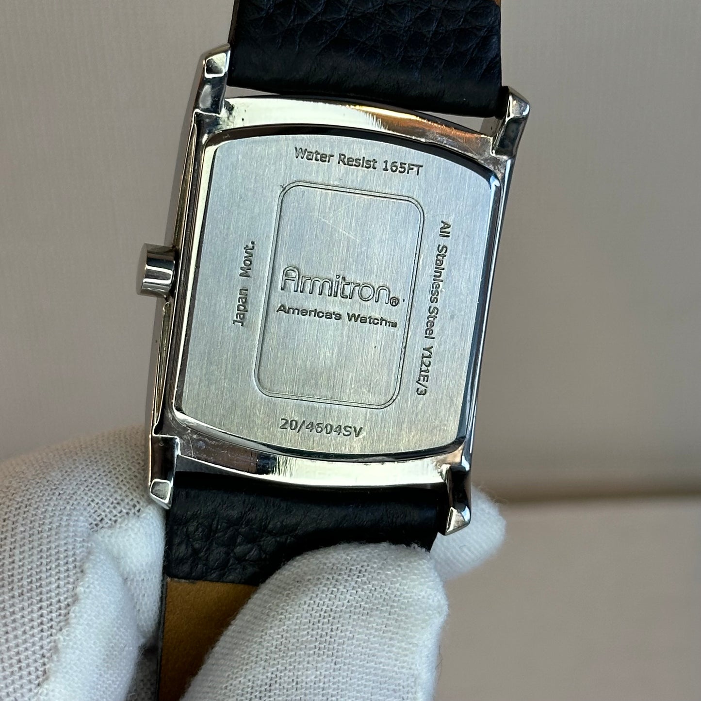 Reloj de hombre Armitron Dial azul degradé con cristales Elab. en 2009 NeoVintage