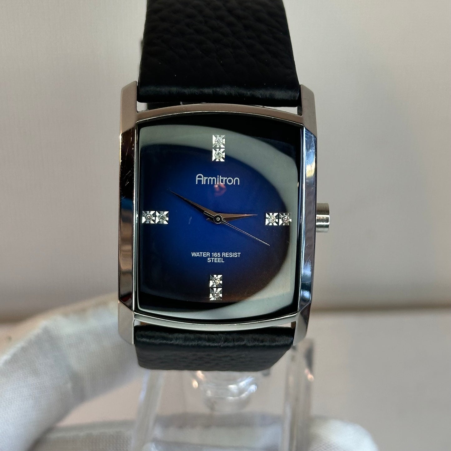 Reloj de hombre Armitron Dial azul degradé con cristales Elab. en 2009 NeoVintage