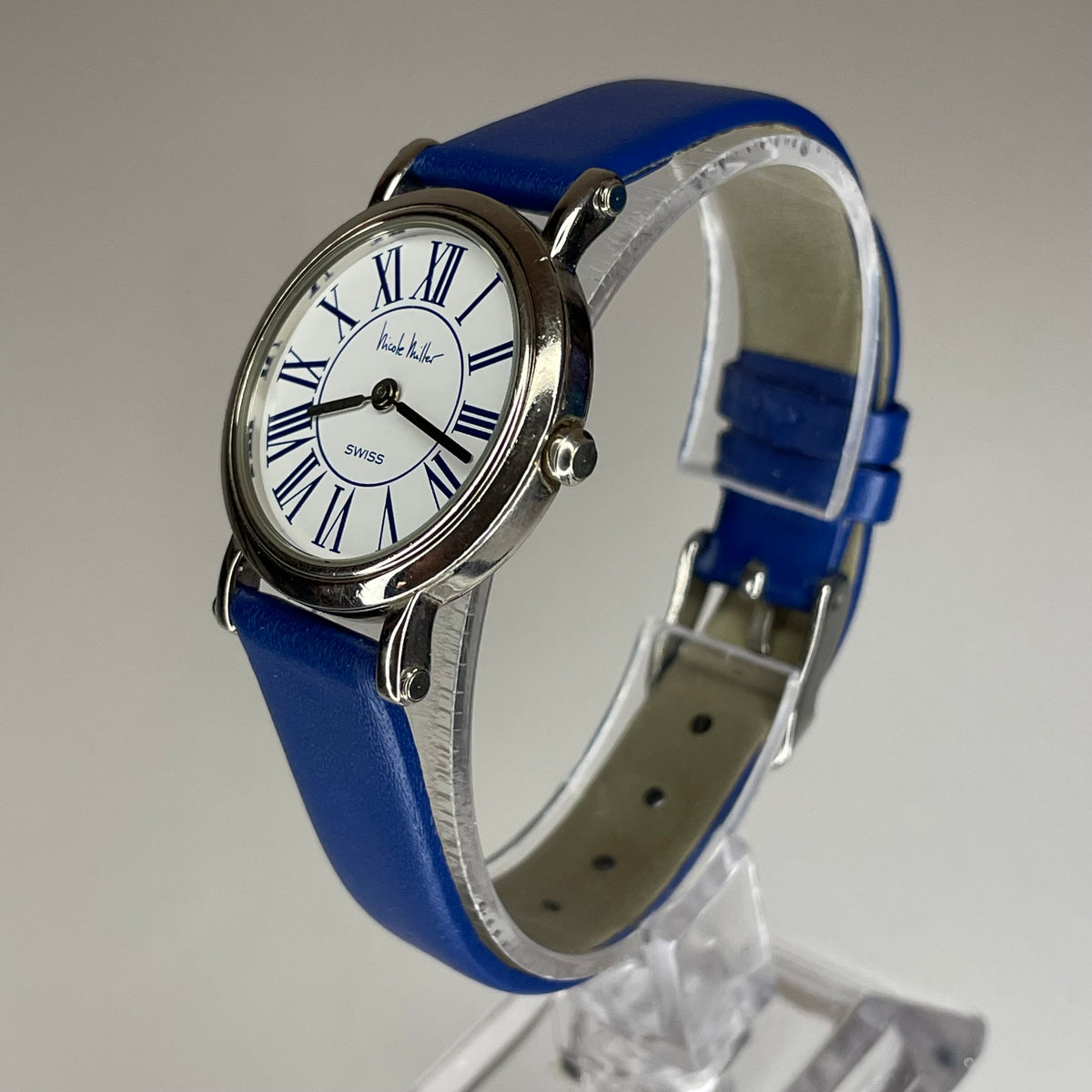Reloj de mujer SUIZO Nicole Miller Time Flies Año 1993 Roman Blue Dial Inspiración neoclásica - fotografía 7