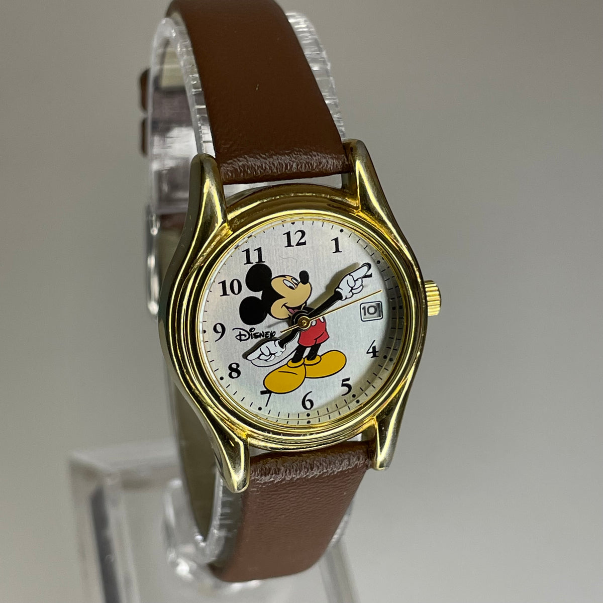 Reloj Disney Mickey Mouse MC 0076 con brazos indicadores y fechador Año 1998 Un clásico — imagen 2