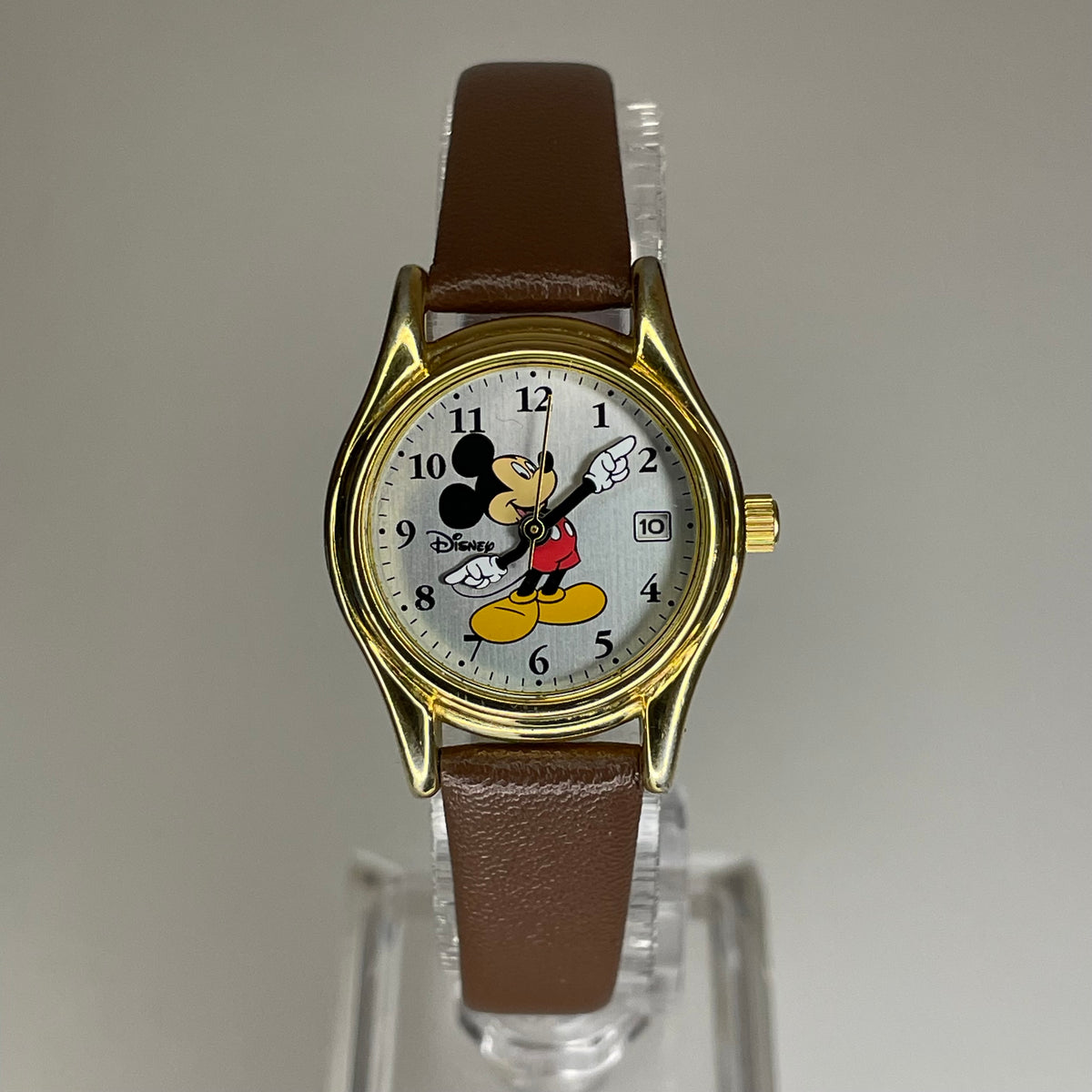 Reloj Disney Mickey Mouse MC 0076 con brazos indicadores y fechador Año 1998 Un clásico — imagen 3
